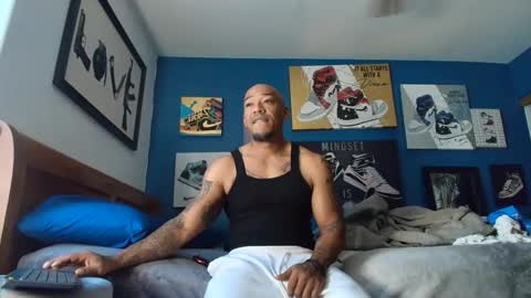 Phenomenal online show from November 7, 2025, 5:13 pm