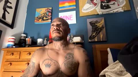 Phenomenal online show from April 18, 2026, 3:21 am