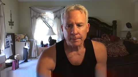 peacemakerone1 online show from November 14, 2025, 9:13 pm