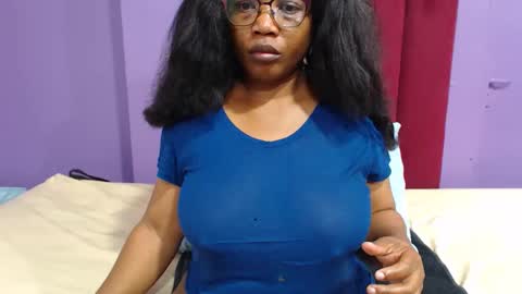 Snapshot of peachassxx chatting on June 6, 2026, 5:45 am peachy online show from June 6, 2026, 5:45 am
