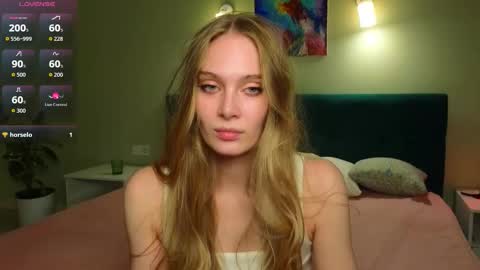 Snapshot of peachcreamcouple chatting on September 14, 2025, 6:29 pm Lexy Peach online show from September 14, 2025, 6:29 pm