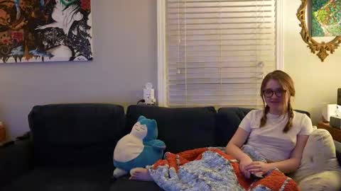 peachespunkins online show from February 15, 2026, 5:26 am