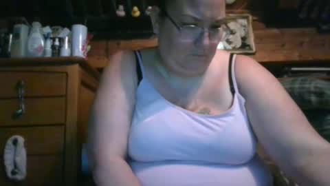 Snapshot of peachtree197 chatting on December 13, 2024, 4:11 am peachtree197 online show from December 13, 2024, 4:11 am