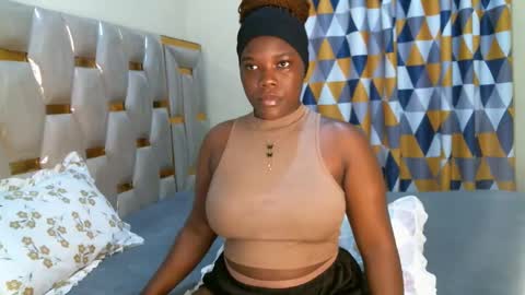 Peachy online show from November 1, 2025, 11:45 am