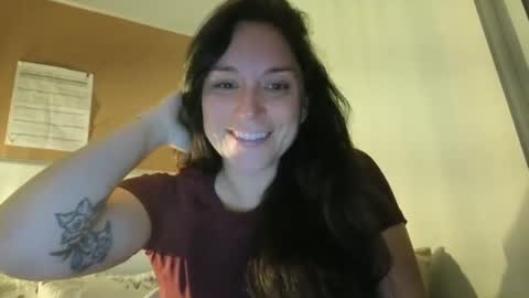 PeachyObsession online show from October 15, 2025, 2:44 am