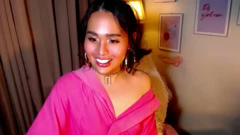 Angel Creamdensada online show from May 4, 2026, 5:53 pm