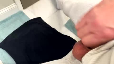 peakingondaddy online show from February 19, 2026, 7:43 pm