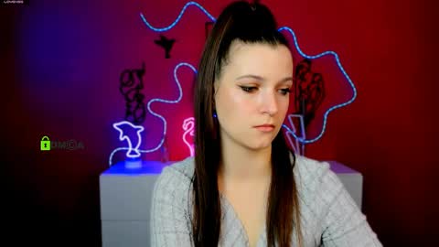 pearl heart online show from April 14, 2026, 5:02 am