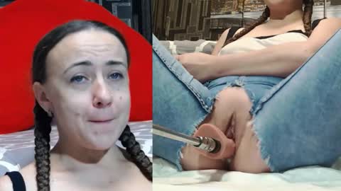 pearl_helen online show from November 14, 2025, 8:57 am