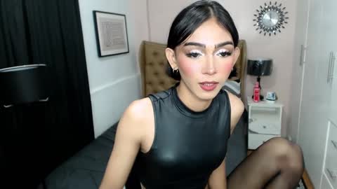 Pearl online show from February 12, 2025, 4:23 am