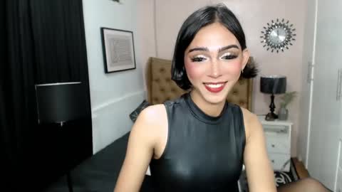 Pearl online show from February 22, 2025, 3:01 am