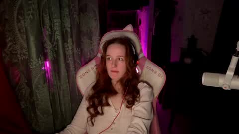 Adelina online show from April 11, 2026, 6:18 am