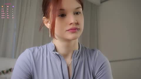 Lily online show from April 18, 2026, 1:20 am