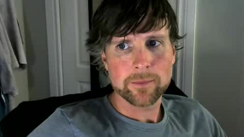 Snapshot of pecas90 chatting on November 25, 2025, 10:32 pm pecas90 online show from November 25, 2025, 10:32 pm