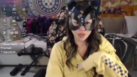 NEXT CHILL SESH  1130 930pm -ish PEEK online show from January 16, 2025, 2:51 am