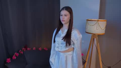 Snapshot of peggiescinto chatting on March 9, 2026, 6:28 am Betty online show from March 9, 2026, 6:28 am