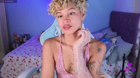 peggy-funn online show from January 4, 2025, 9:52 pm