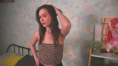 Snapshot of peggydewberry chatting on March 4, 2026, 3:12 am Rose online show from March 4, 2026, 3:12 am