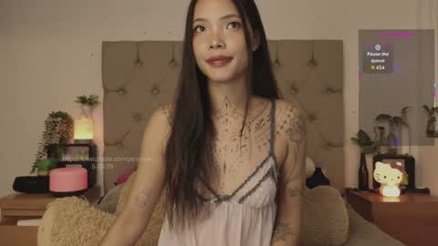 Snapshot of peisinoe_____ chatting on May 20, 2026, 11:00 pm Kris online show from May 20, 2026, 11:00 pm