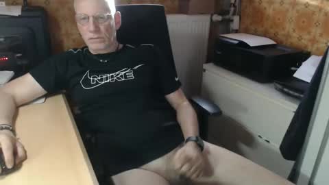 Pemue65 online show from June 8, 2026, 5:08 am