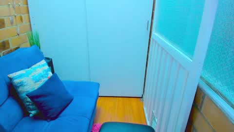 Penelope online show from February 5, 2025, 9:07 pm