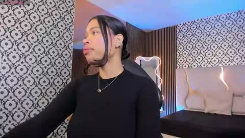 penelope online show from December 20, 2025, 3:24 am