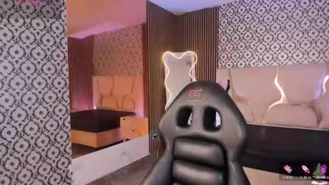 penelope online show from December 23, 2025, 3:15 am