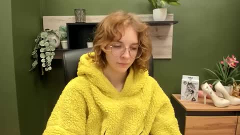 Penny online show from October 21, 2025, 6:25 am