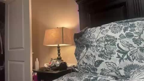 Snapshot of penutbutter691 chatting on November 15, 2025, 1:18 pm penutbutter691 online show from November 15, 2025, 1:18 pm