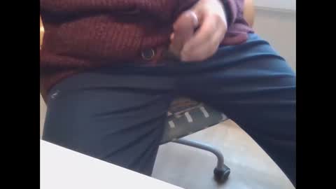 Pepe online show from February 15, 2025, 9:05 am