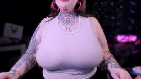 Kim Byeoldae online show from December 3, 2024, 2:38 pm