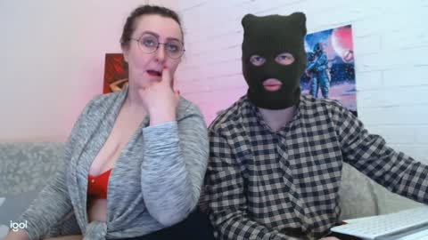 Snapshot of pepper_corn chatting on December 5, 2024, 6:54 am Olga and Kirill online show from December 5, 2024, 6:54 am