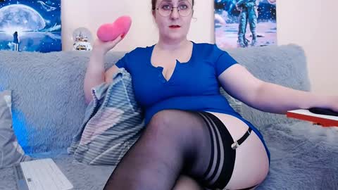 Snapshot of pepper_corn chatting on February 20, 2025, 2:57 pm Olga and Kirill online show from February 20, 2025, 2:57 pm