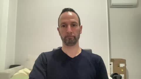 peppinslosqualo online show from February 9, 2025, 2:06 am