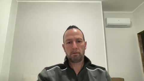 peppinslosqualo online show from March 10, 2025, 5:22 am