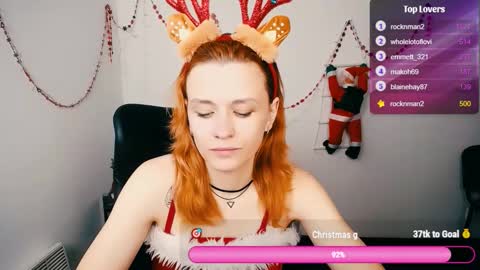 Mia online show from December 22, 2025, 7:49 am