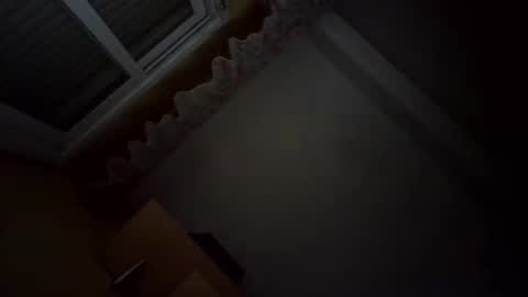 perales_12345 online show from March 28, 2026, 5:29 am