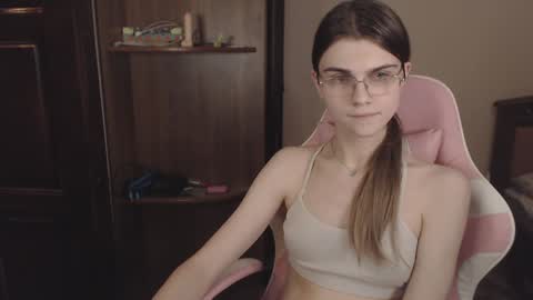 Farida online show from December 21, 2024, 1:36 am