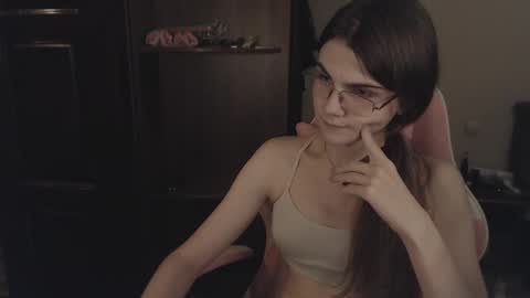 Farida online show from February 17, 2025, 12:54 am