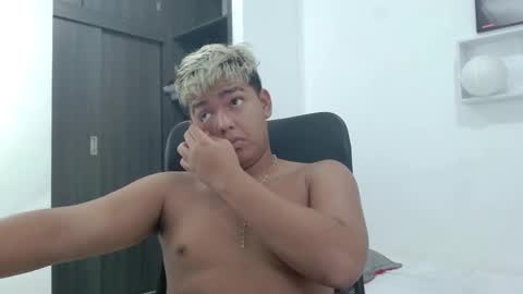 Snapshot of percibal_junior1 chatting on January 23, 2025, 10:01 am percibal_junior1 online show from January 23, 2025, 10:01 am