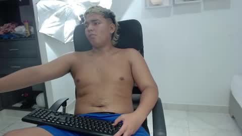 Snapshot of percibal_junior1 chatting on January 31, 2025, 3:30 am percibal_junior1 online show from January 31, 2025, 3:30 am