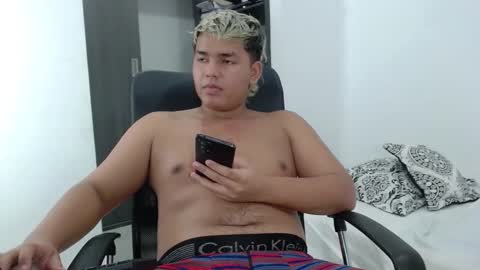 Snapshot of percibal_junior1 chatting on February 10, 2025, 5:14 am percibal_junior1 online show from February 10, 2025, 5:14 am