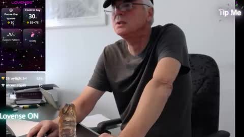 Mr Pondaro online show from November 25, 2025, 12:16 pm