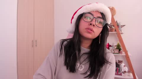 Sarah Ana Banana online show from December 14, 2024, 5:58 pm