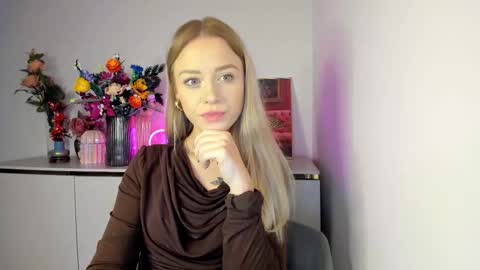 Cindy online show from October 28, 2025, 8:51 am