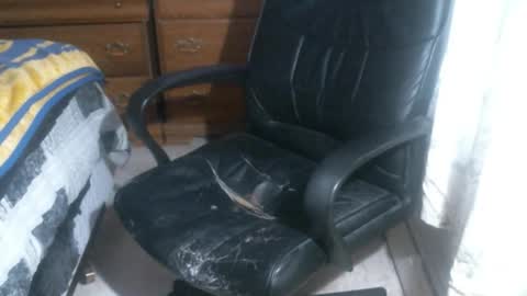 perkymalenipples online show from December 18, 2025, 3:07 pm