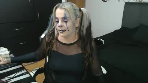 goloza online show from October 31, 2025, 3:40 am