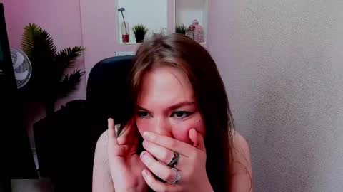 horror flying on the wings of the night.... online show from March 1, 2025, 10:13 am