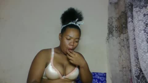 Snapshot of perversah chatting on March 3, 2026, 12:11 pm Perversah online show from March 3, 2026, 12:11 pm