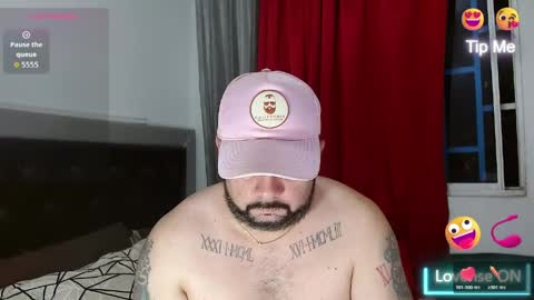 Snapshot of perverseveteranmanxxx chatting on April 24, 2026, 12:35 am Carlos online show from April 24, 2026, 12:35 am